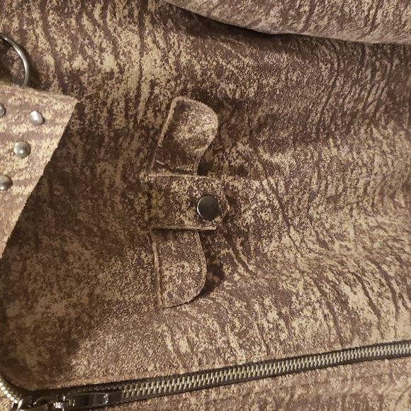 Jacket - Picture 3 of 8